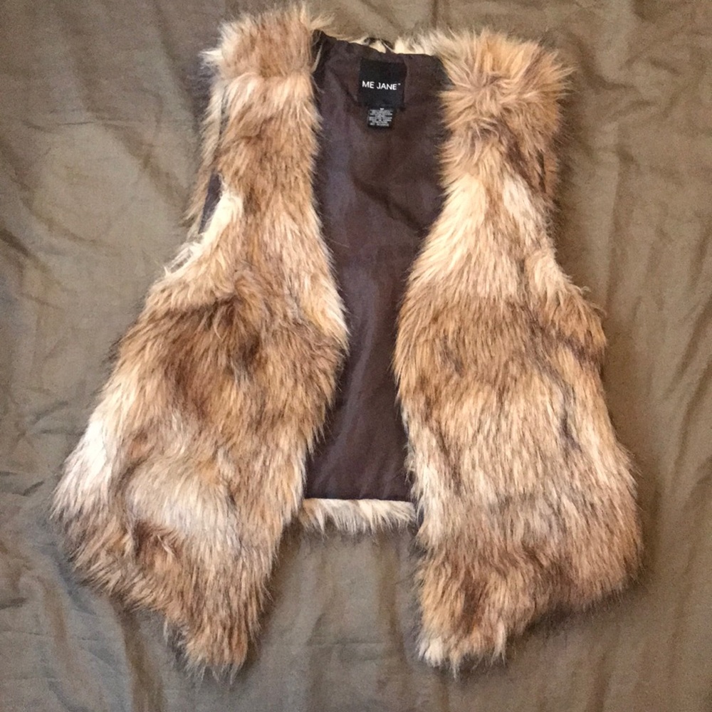 Me Jane faux fur vest